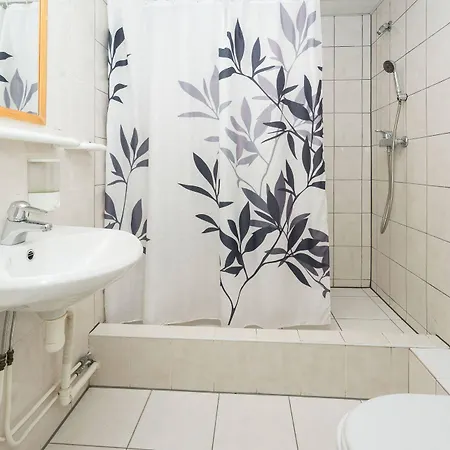 Lillekuela Hotel Tallinn