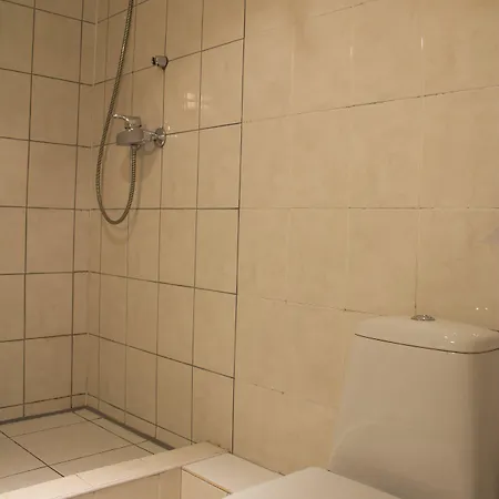 Hotel Lillekuela Tallin