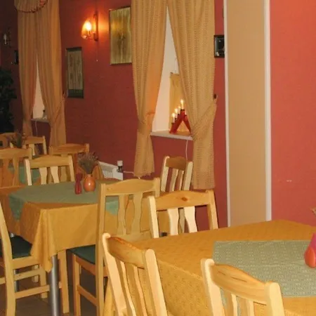 Lillekuela Hotell 2*