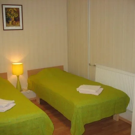 Hotel Lillekuela 2*