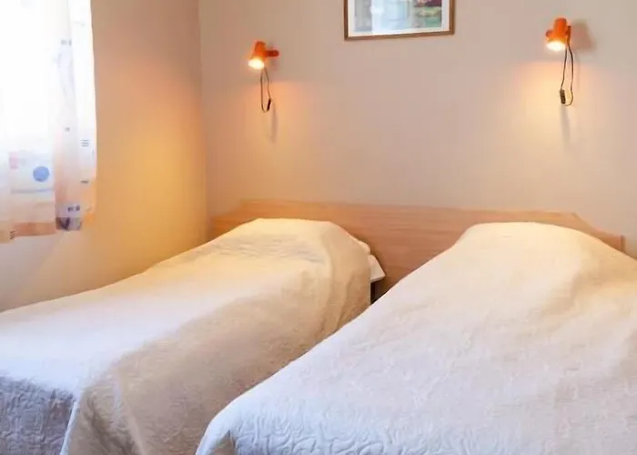 Lillekuela 2* Tallin