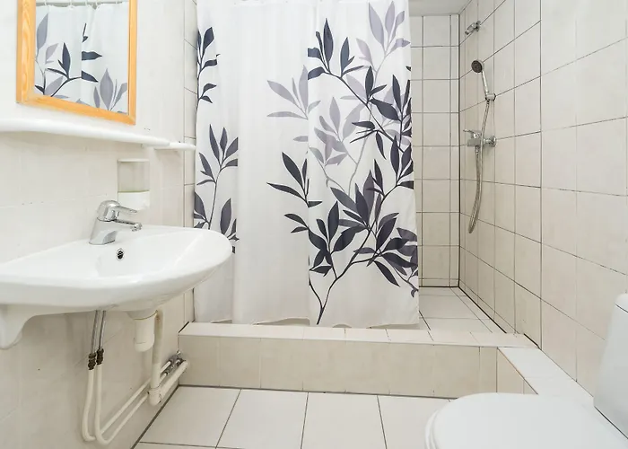 Lillekuela 2* Tallinn